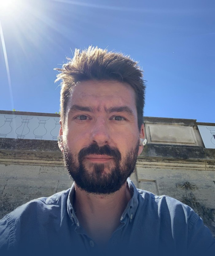 Portrait de Sylvain Nowé.